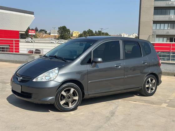 HONDA FIT 1.4 LXL 8V GASOLINA 4P AUTOMÁTICO HONDA FIT 1.4 LXL 8V GASOLINA 4P AUTOMÁTICO